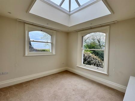 GARDEN ROOM/STUDY