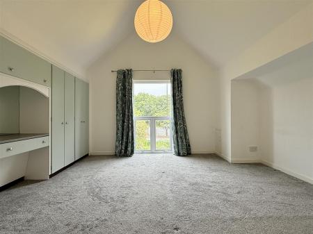 BEDROOM SUITE ONE