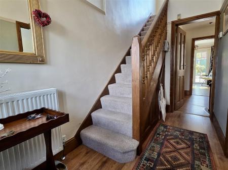 ENTRANCE HALLWAY