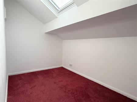 LOFT ROOM ONE