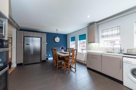 Lindsay Fyfe 39 Saintfield Road-56.jpg
