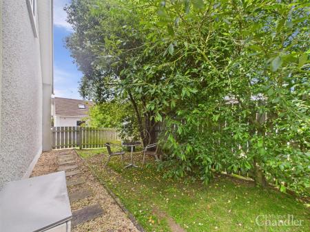 CAM01479G0-PR0484-STILL017.jpg