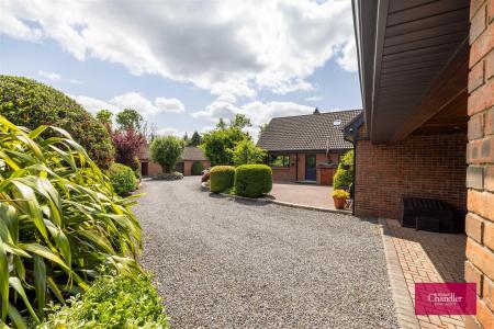 41 Lisleen Road South-66.jpg