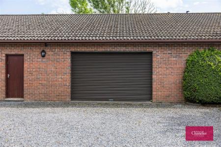 41 Lisleen Road South-48.jpg
