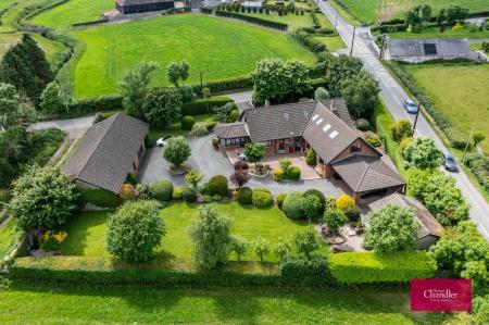 41 Lisleen Road South-12.jpg