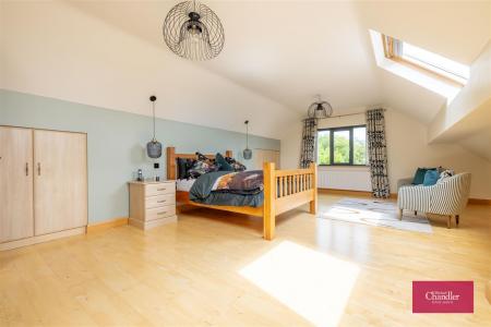 41 Lisleen Road South-131.jpg