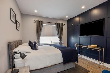 1 Kings Road 35.jpg
