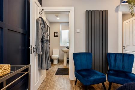 1 Kings Road 37.jpg