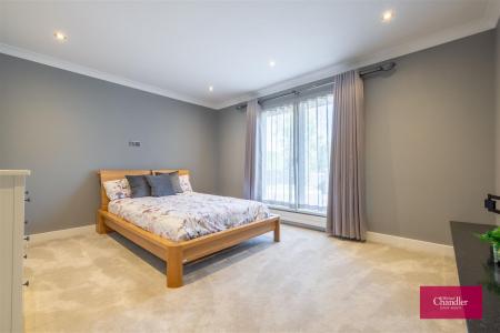 Finished Media - 6 Glen Road-93.jpg