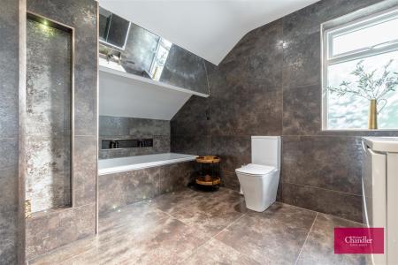 Finished Media - 6 Glen Road-123.jpg