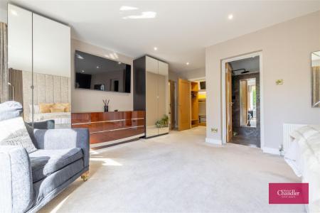 Finished Media - 6 Glen Road-122.jpg