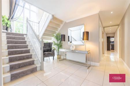 Finished Media - 6 Glen Road-34.jpg