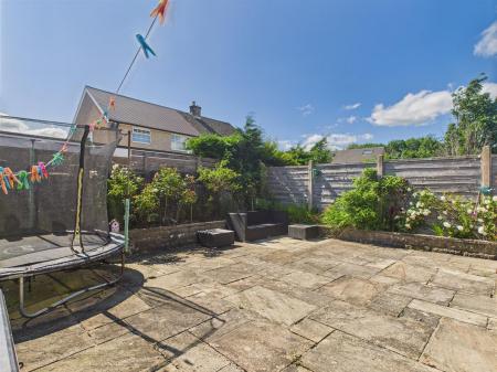 CAM03145G0-PR0370-STILL015.jpg