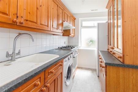 kitchen1.jpg