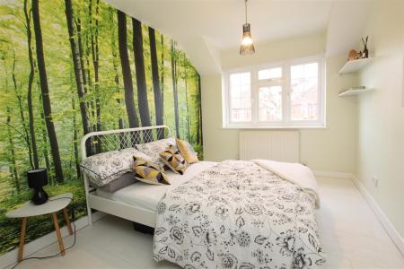 Bed 2.JPG