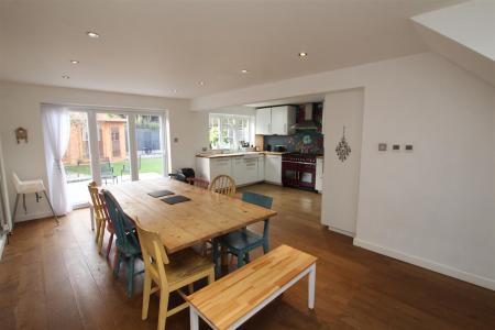Dining Room.JPG