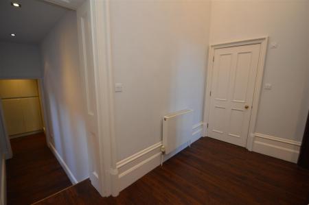 Hall1 .jpg