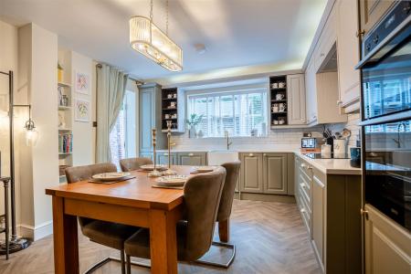 BINGLEY - 49 Tower Cottages-10.jpg