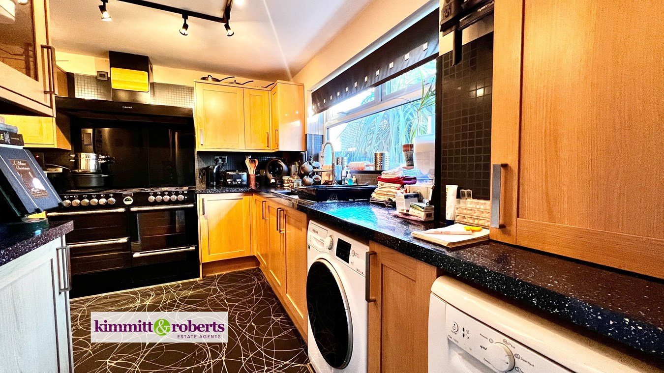 3 bedroom SemiDetached House for sale in Peterlee