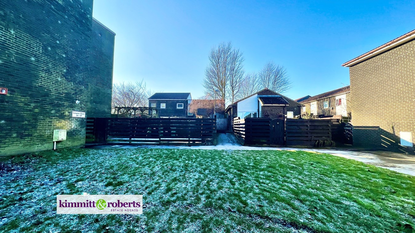 3 bedroom SemiDetached House for sale in Peterlee