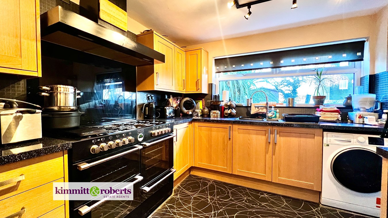 3 bedroom SemiDetached House for sale in Peterlee