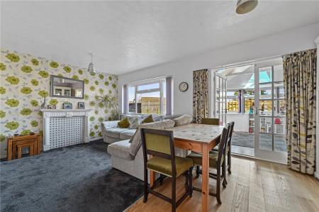 Living/Dining Room