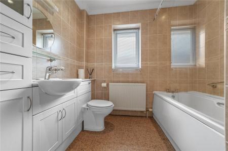Annexe Bathroom