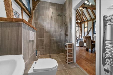Annexe / Shower Room