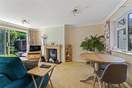 Living/Dining Room