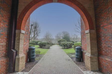 COMMUNAL GARDENS