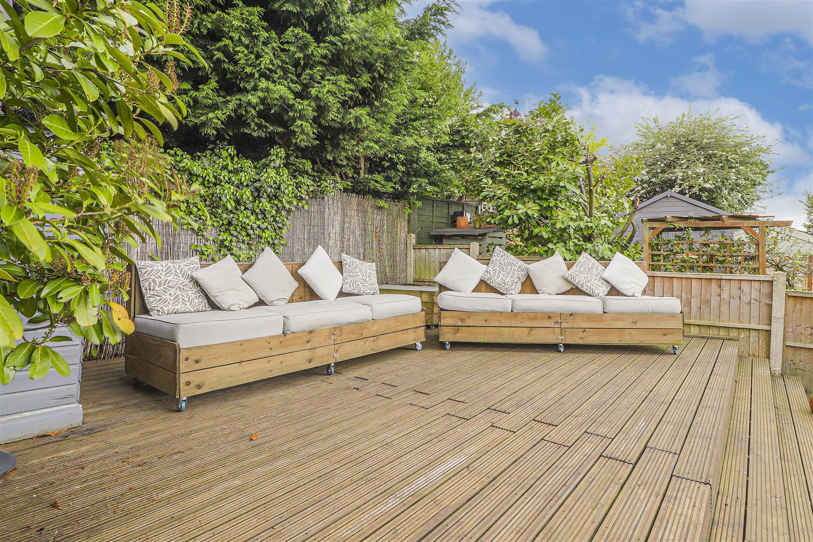 3 bedroom SemiDetached House for sale in Nazeing