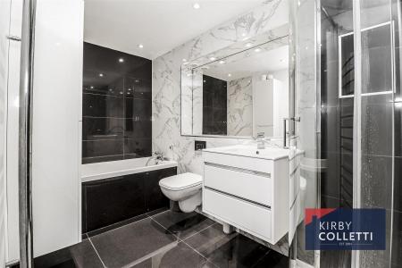 BATH/SHOWER ROOM
