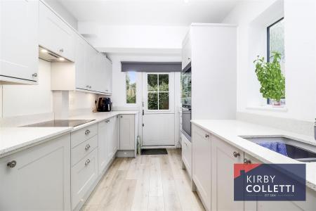 RE-FITTED KITCHEN