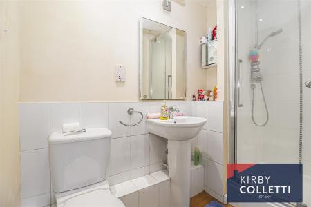 EN SUITE SHOWER ROOM TO BEDROOM ONE