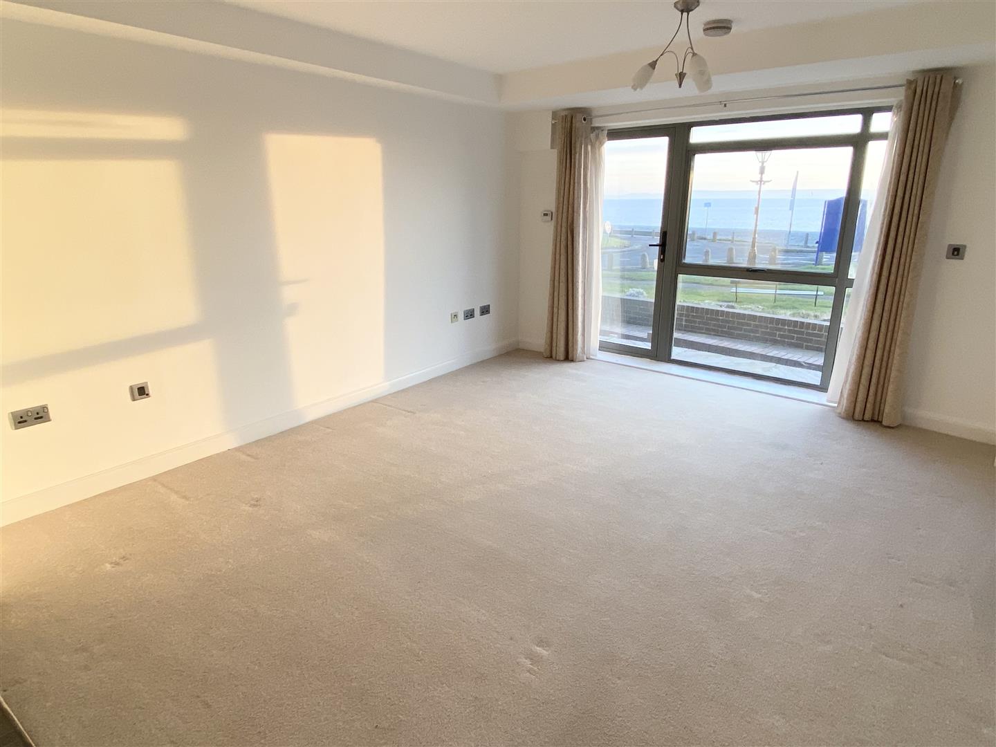 3 bedroom Apartment for sale in Barry