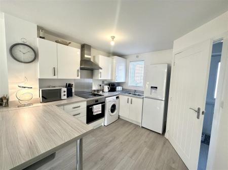 OPEN PLAN LIVING/KITCHEN/DINING ROOM