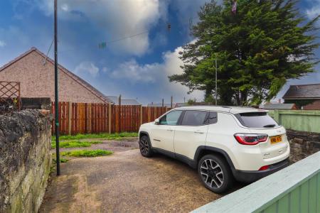 OFF ROAD PARKING