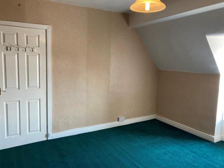 76 High Street - bedroom two 2.jpg