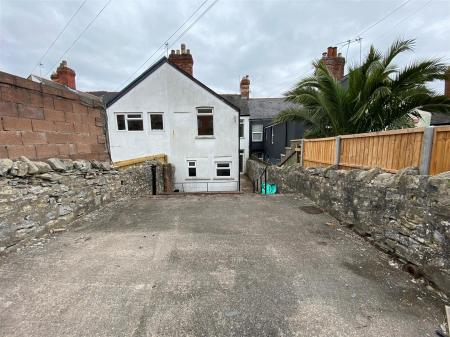 147 Gladstone Road - rear.jpg