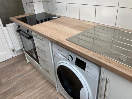 front flat, 24 The Parade - kitchen.jpg