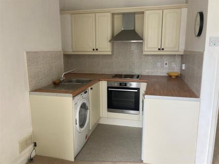 100 Connaught Road - kitchen.jpg