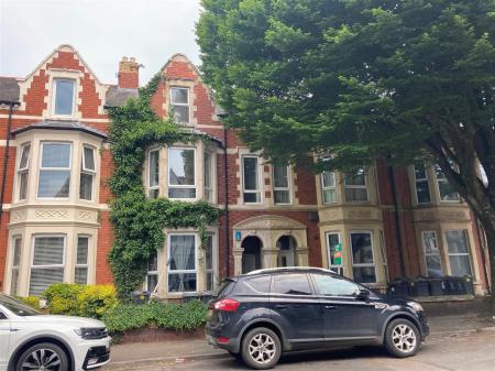 100 Connaught Road - front.jpg