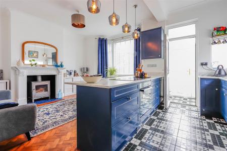 Tynewydd Road_-18.jpg