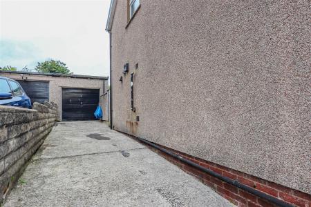 Slade Road_-20.jpg