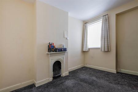 Castleland St_-11.jpg