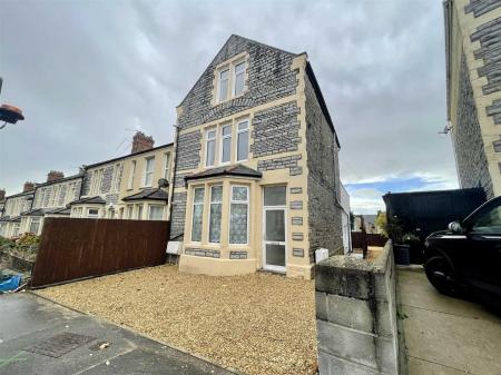 Flat 1, 23 Kingsland Crescent - front.jpg
