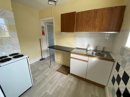 40 Newlands Street - kitchen (2).jpg