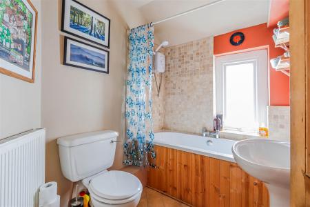 Maes Y Cwm Street_-6.jpg