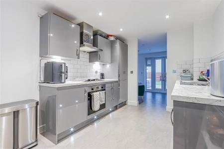 Ffordd Darwin_-19.jpg