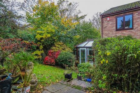 Griffin Close -23.jpg